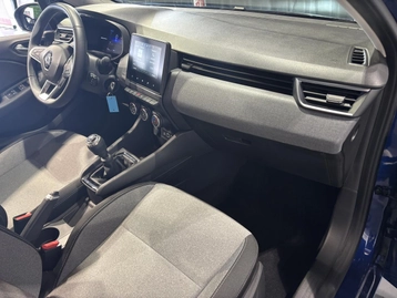 Image véhicule  Renault CLIO (26)