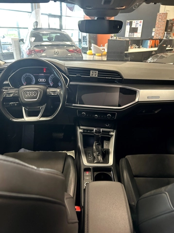 Image véhicule  Audi Q3 SPORTBACK (21)