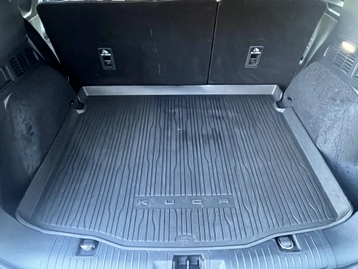 Image véhicule  Ford KUGA (17)