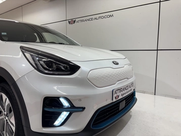Image véhicule Kia E-NIRO (31) Image véhicule Kia E-NIRO (31)
