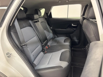 Image véhicule Kia E-NIRO (26) Image véhicule Kia E-NIRO (26)