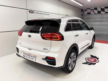 Image véhicule Kia E-NIRO (2) Image véhicule Kia E-NIRO (2)