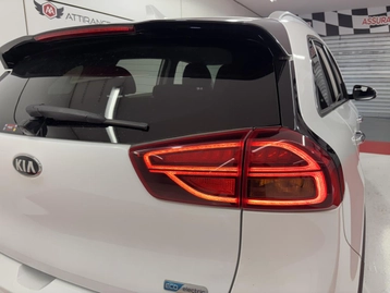 Image véhicule Kia E-NIRO (33) Image véhicule Kia E-NIRO (33)