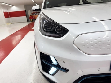 Image véhicule Kia E-NIRO (32) Image véhicule Kia E-NIRO (32)