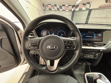 Image véhicule Kia E-NIRO (11) Image véhicule Kia E-NIRO (11)