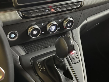 Image véhicule  Nissan TOWNSTAR (24)