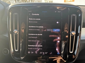 Image véhicule  Volvo XC40 (28)