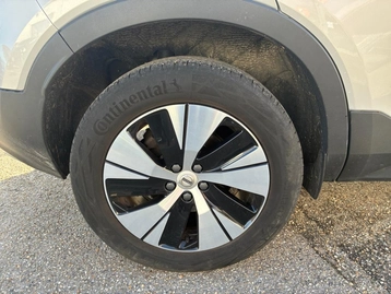 Image véhicule  Volvo XC40 (8)