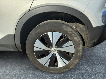 Image véhicule  Volvo XC40 (7)