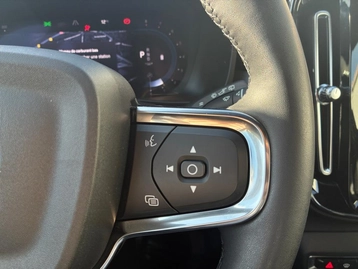 Image véhicule  Volvo XC40 (21)