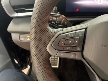 Image véhicule  Volkswagen T-ROC (24)
