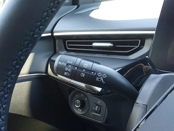 Image véhicule  MG MG3 (45)