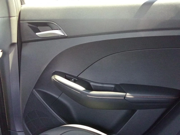 Image véhicule  MG MG3 (24)