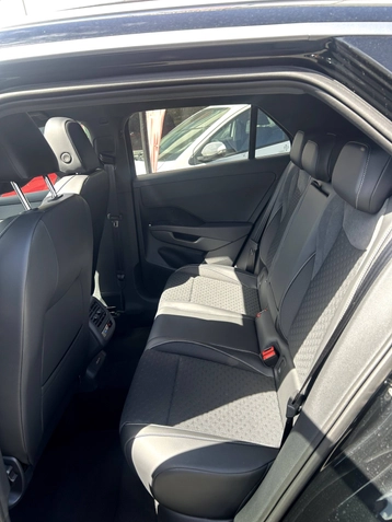 Image véhicule  Volkswagen T-ROC (11)