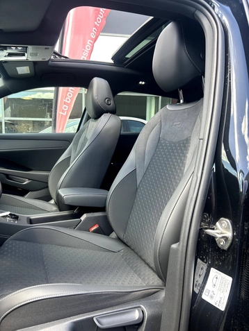 Image véhicule  Volkswagen T-ROC (12)