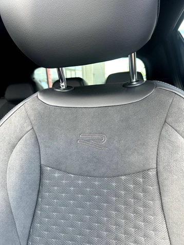 Image véhicule  Volkswagen T-ROC (13)