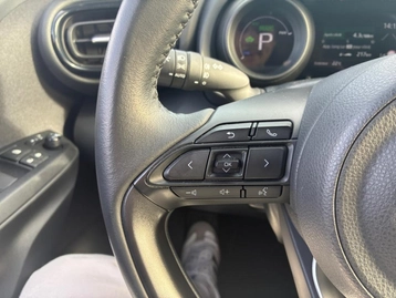 Image véhicule  Toyota YARIS CROSS (17)