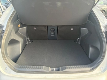 Image véhicule  Toyota YARIS CROSS (30)