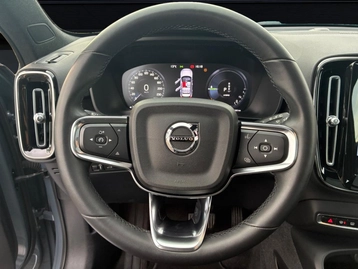 Image véhicule  Volvo XC40 (24)