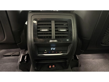 Image véhicule  BMW X3 (26) Image véhicule  BMW X3 (26)