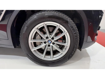 Image véhicule  BMW X3 (31) Image véhicule  BMW X3 (31)