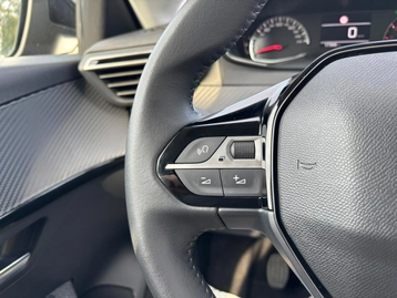 Image véhicule  Peugeot 208 (30)