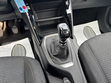 Image véhicule  Peugeot 208 (15)