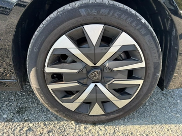 Image véhicule  Peugeot 208 (17)