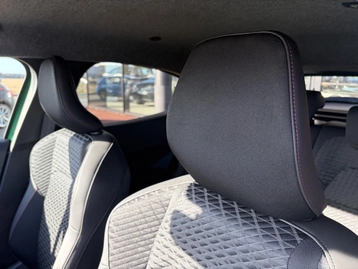 Image véhicule  Renault CLIO VI (14)