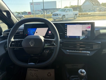 Image véhicule  Renault CLIO VI (16)