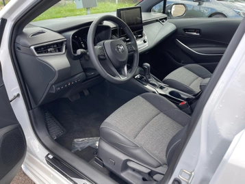 Image véhicule  Toyota COROLLA TOURING SPORTS (6)