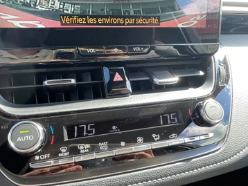 Image véhicule  Toyota COROLLA TOURING SPORTS (7)