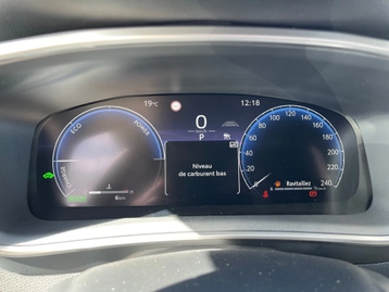 Image véhicule  Toyota COROLLA TOURING SPORTS (18)