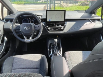 Image véhicule  Toyota COROLLA TOURING SPORTS (4)