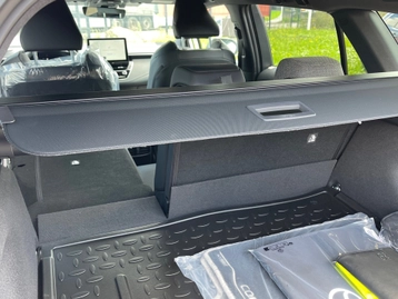 Image véhicule  Toyota COROLLA TOURING SPORTS (9)