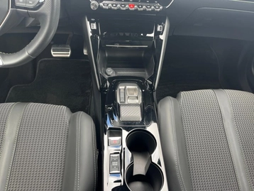 Image véhicule  Peugeot 2008 (10)