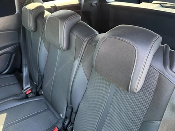 Image véhicule  Peugeot 5008 (13)