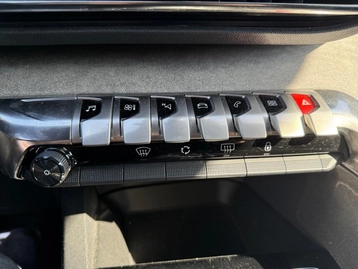 Image véhicule  Peugeot 5008 (29)