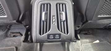 Image véhicule  BMW SÉRIE 2 ACTIVE TOURER (20)