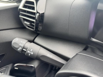 Image véhicule  Citroën C4 (16)