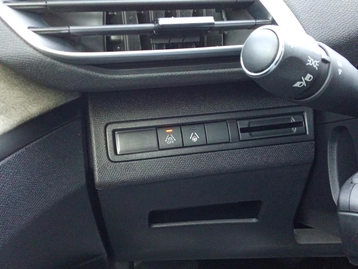Image véhicule Peugeot 3008 (16) Image véhicule Peugeot 3008 (16)