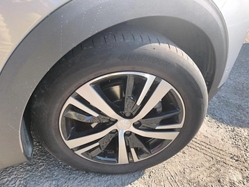 Image véhicule  Peugeot 5008 (8)