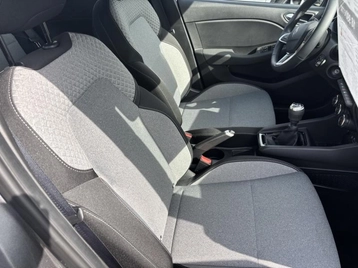 Image véhicule  Renault CLIO (10)
