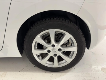 Image véhicule Opel CORSA (39) Image véhicule Opel CORSA (39)