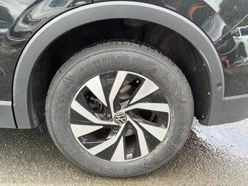 Image véhicule  Volkswagen TIGUAN (15)