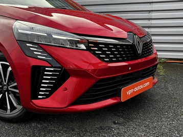 Image véhicule  Renault CLIO (31)