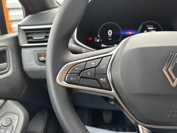 Image véhicule  Renault CLIO (8)