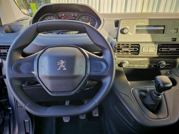 Image véhicule  Peugeot RIFTER (11)