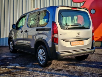 Image véhicule  Peugeot RIFTER (3)