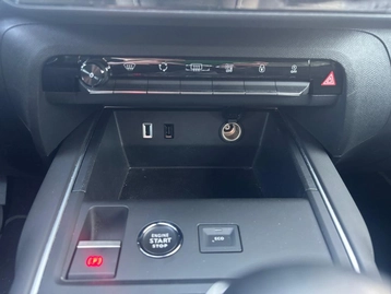 Image véhicule  Citroën C5 AIRCROSS (26)